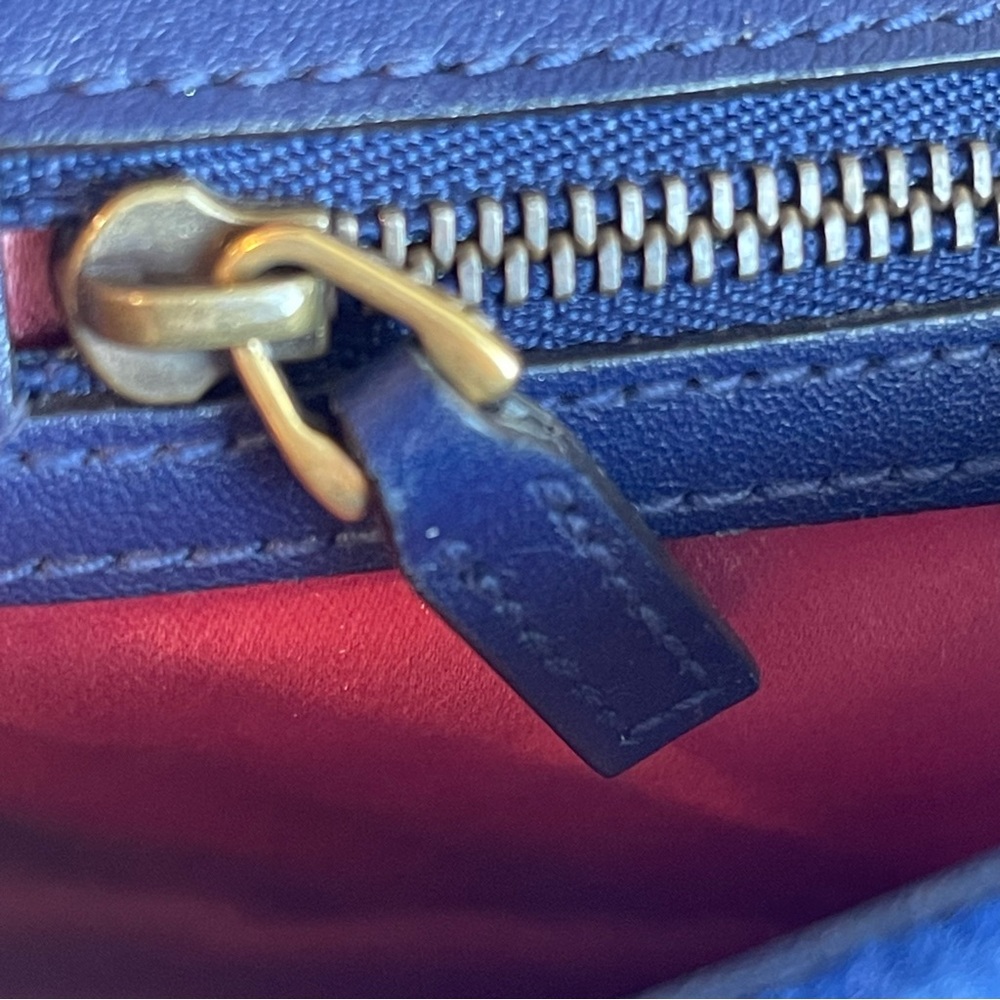Gucci Blue Quilted Velvet Embroidered MODERN Medium Marmont Bag - Preowned - Picture 13 of 16